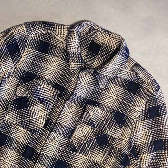 PLAID KNIT OVERSHIRT - Picture 2 of 3